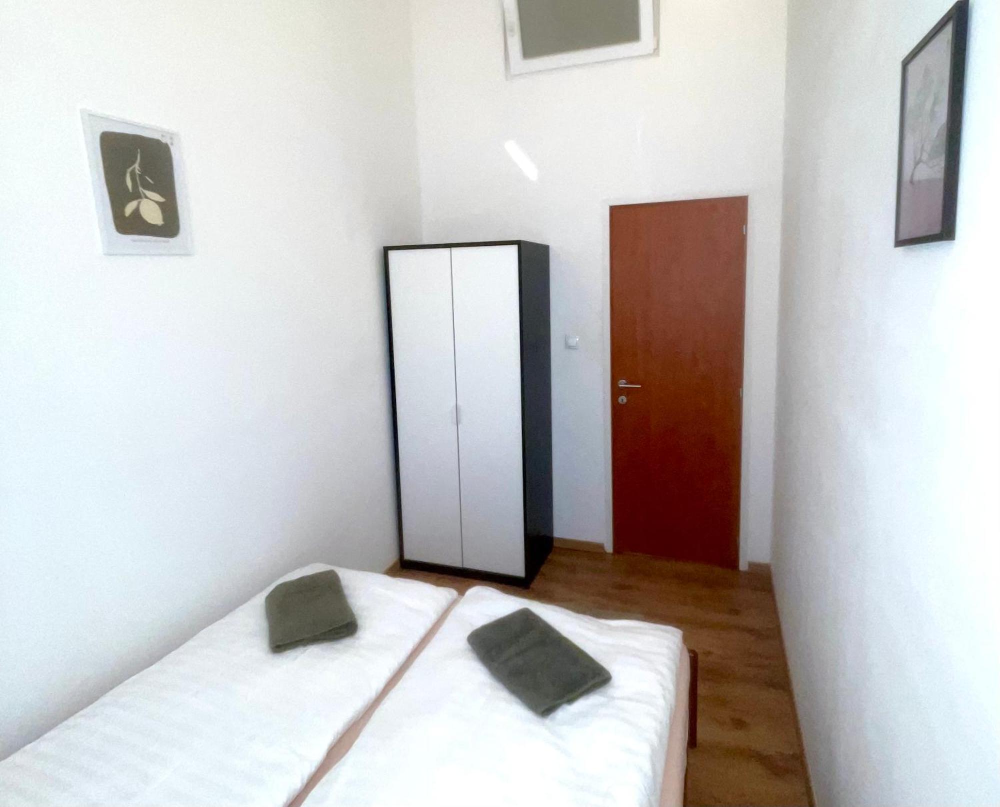 Vivien Apartment Budapest Exterior foto